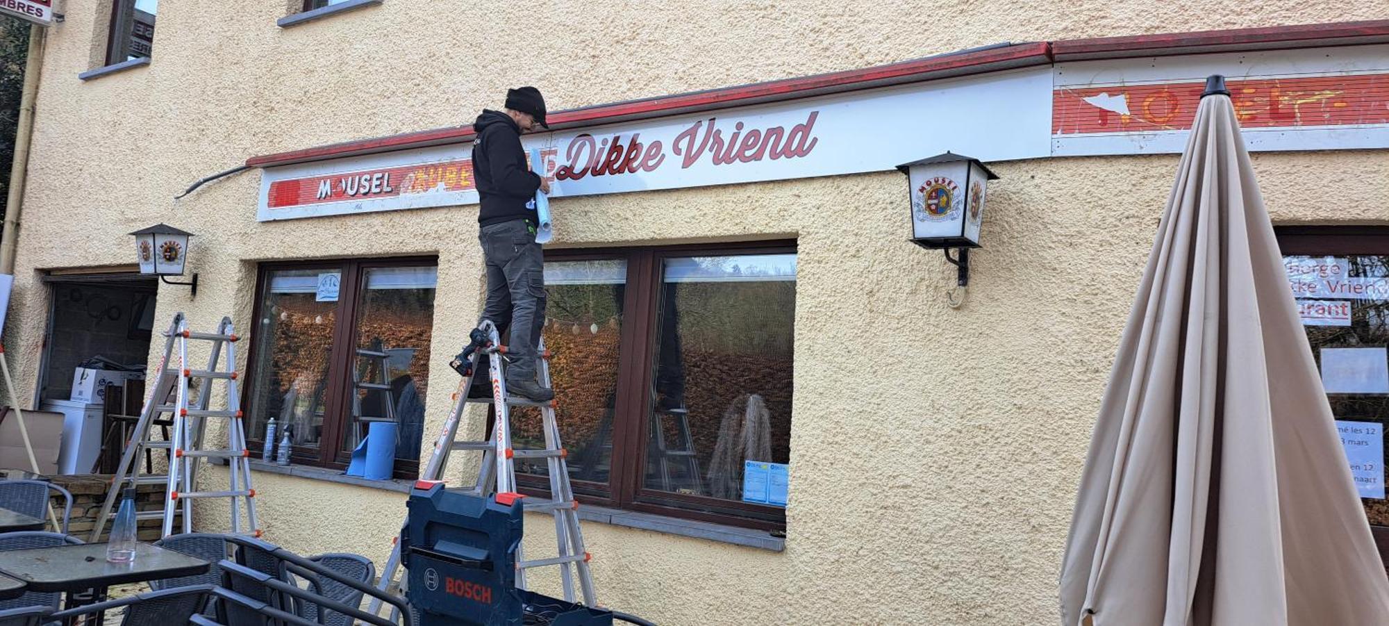 Dikke Vriend , Herberg & Taverne Chiny Exteriér fotografie