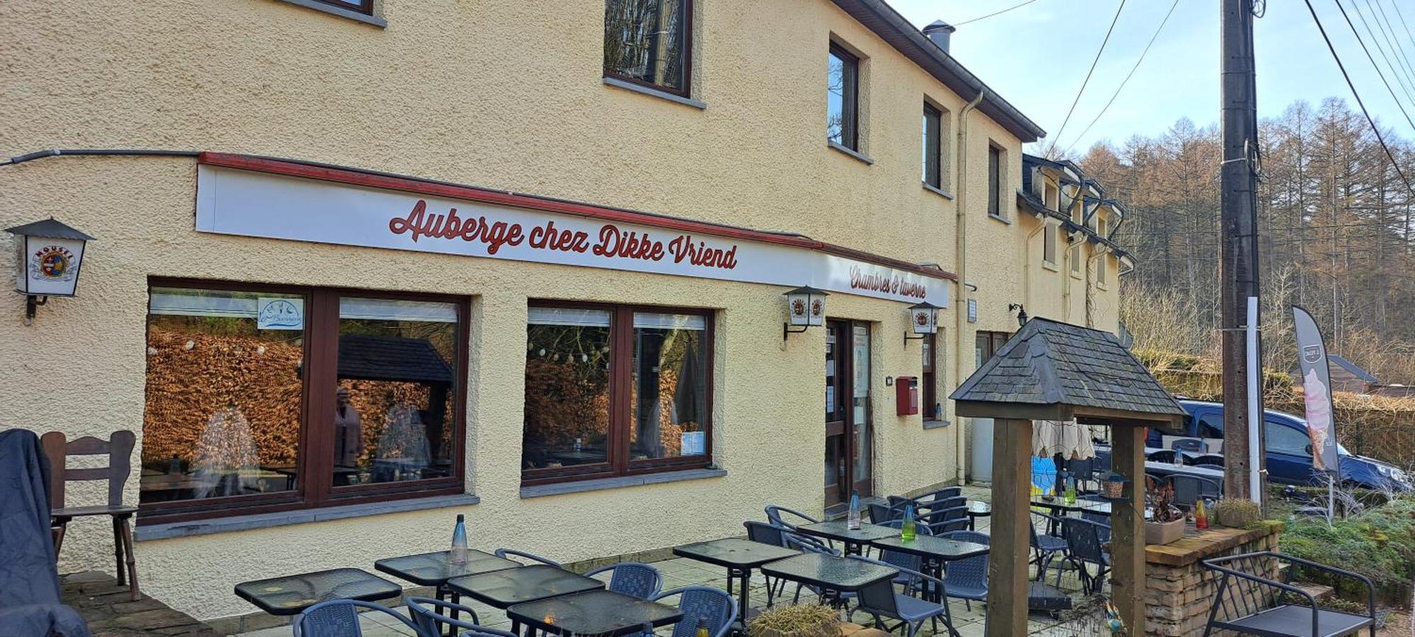 Dikke Vriend , Herberg & Taverne Chiny Exteriér fotografie