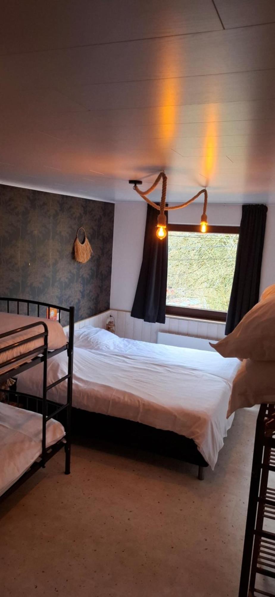Dikke Vriend , Herberg & Taverne Chiny Exteriér fotografie